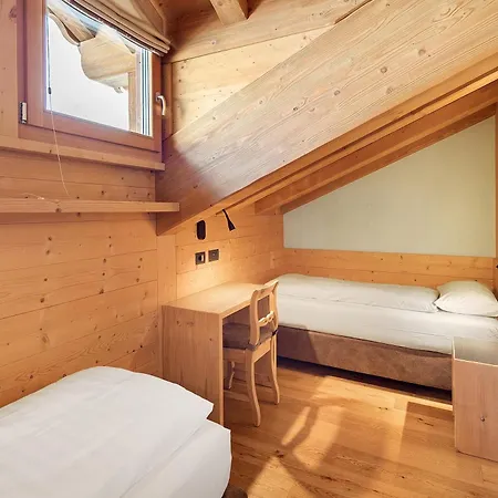 Alpstuga Wooden House Livigno