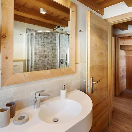 Wooden House Alpstuga *