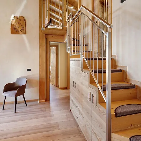 Alpstuga Wooden House Livigno