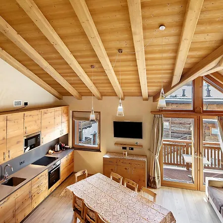 Wooden House Alpstuga *